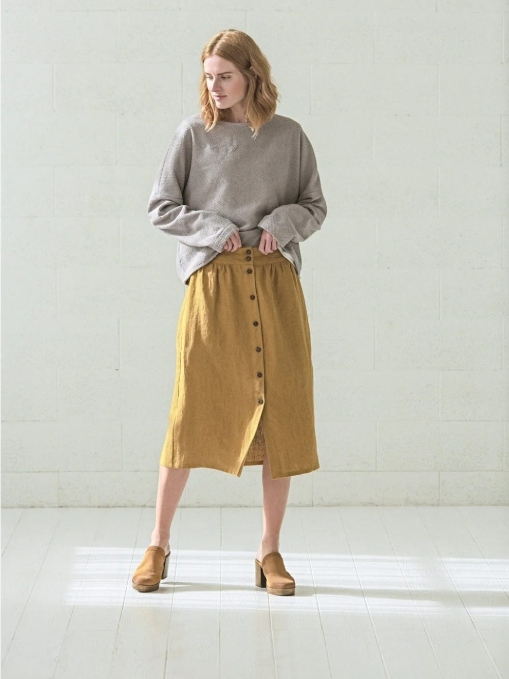 Old Linen Mill Skirt In Moss Green